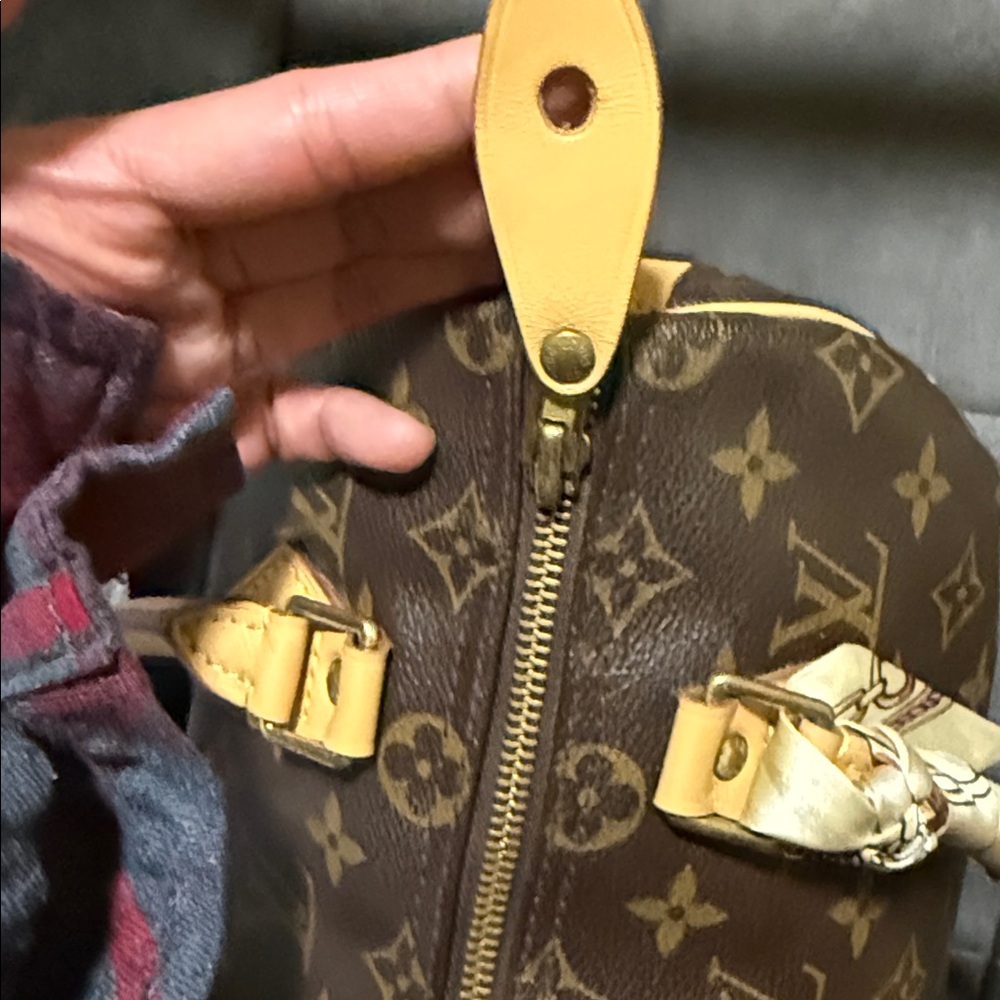- Authentic LV monogram speedy 25 - image 5